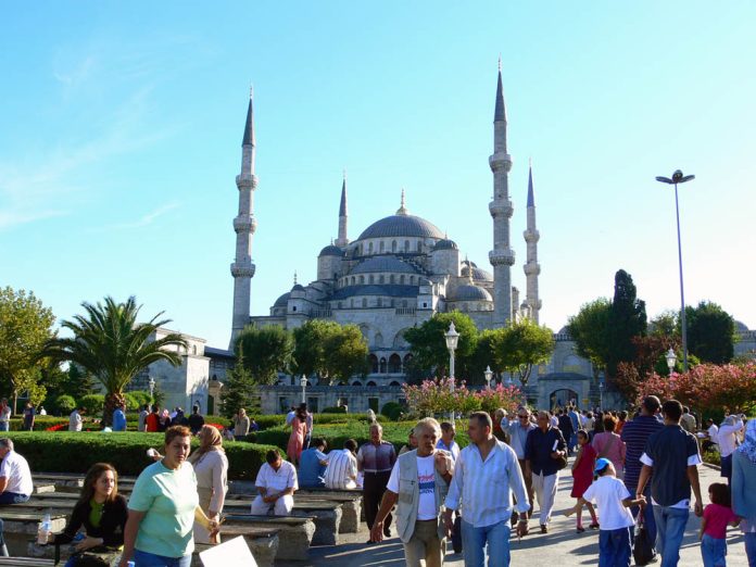 Istambul: A Cidade que une Oriente e Ocidente. Mesquita Azul - Constantinopla (Istambul) - Foto @MarcoJacobBrasil