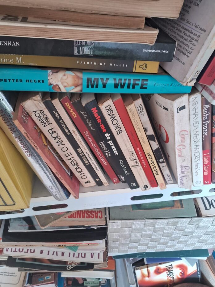 Roda Literária da Febtur destaca autores e obras durante o II Encontro Nacional, em Porto Seguro Roda Literária da Febtur destaca autores e obras durante o II Encontro Nacional, em Porto Seguro